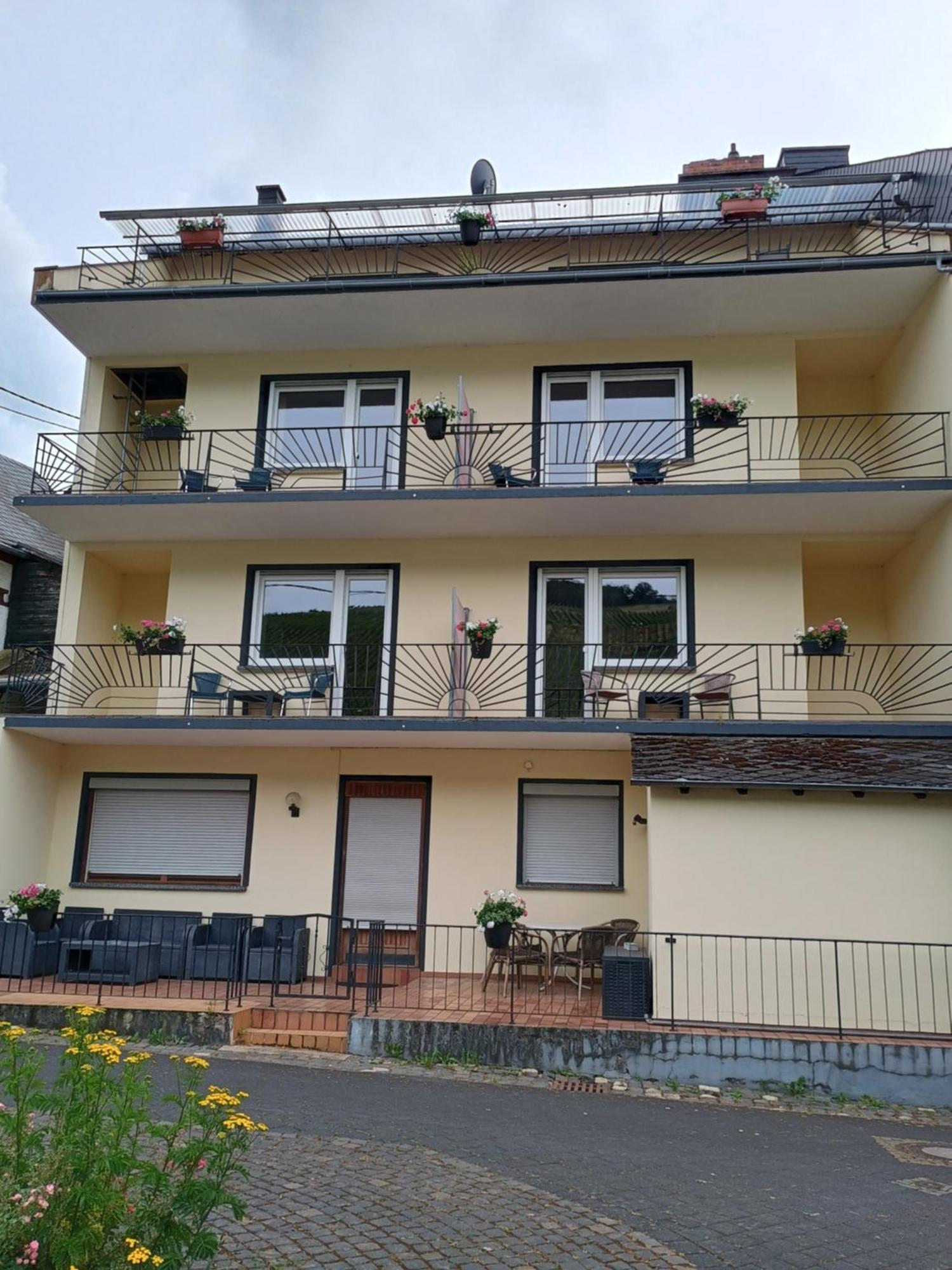 Gasthof Zur Grafschaft Veldenz Kültér fotó