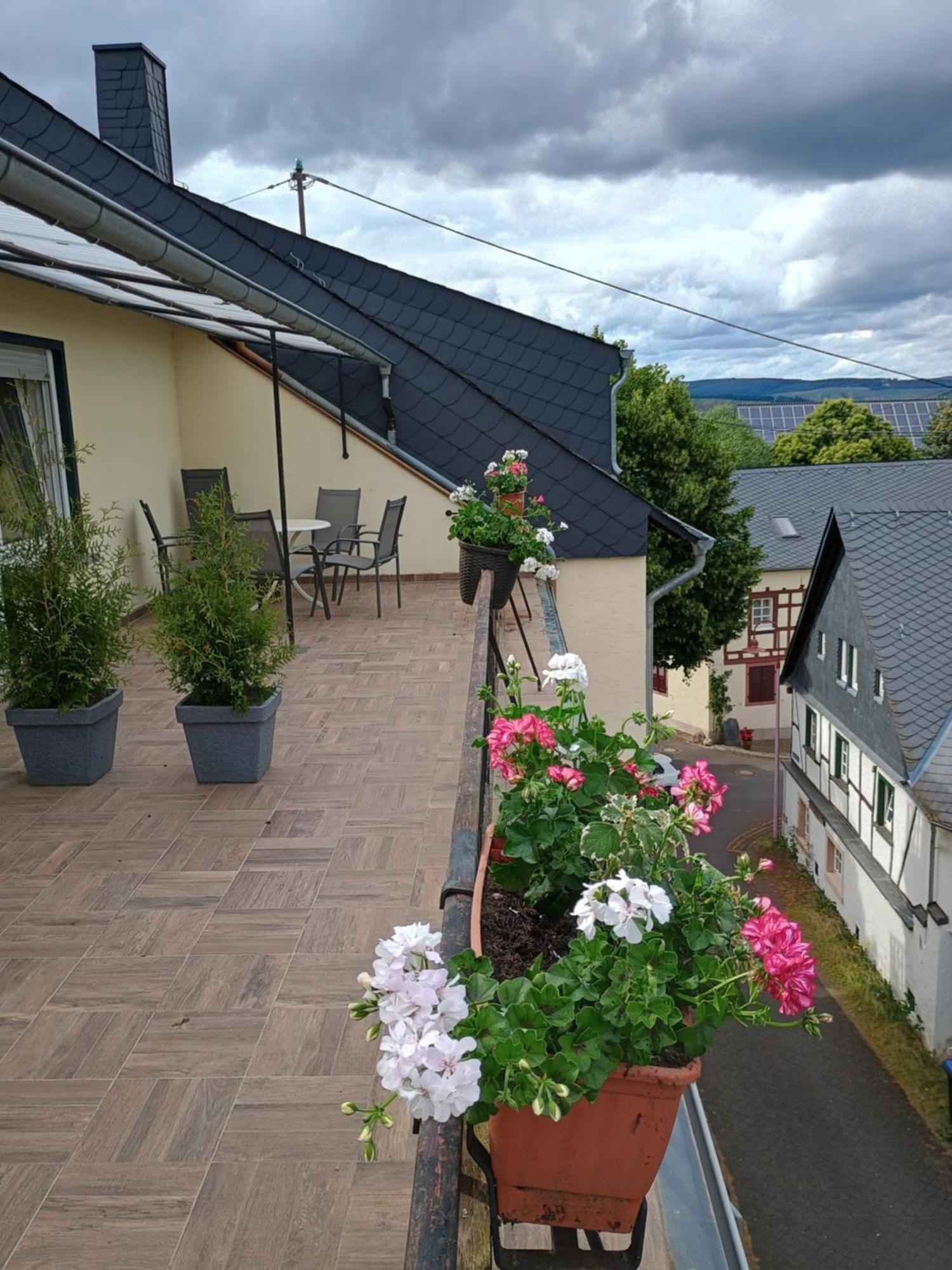 Gasthof Zur Grafschaft Veldenz Kültér fotó